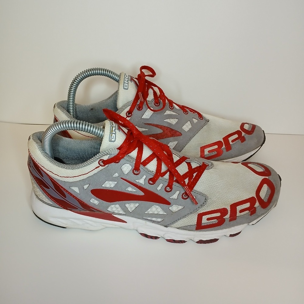 Brooks T7 Racer Running Shoe Men 7.5 Low Top Lace Up Athletic Sneaker Red White